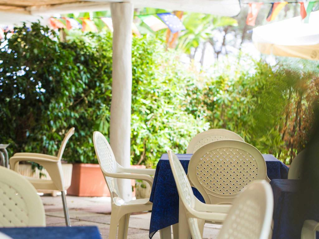 Camping Cala D'Ostia Pula Exterior photo